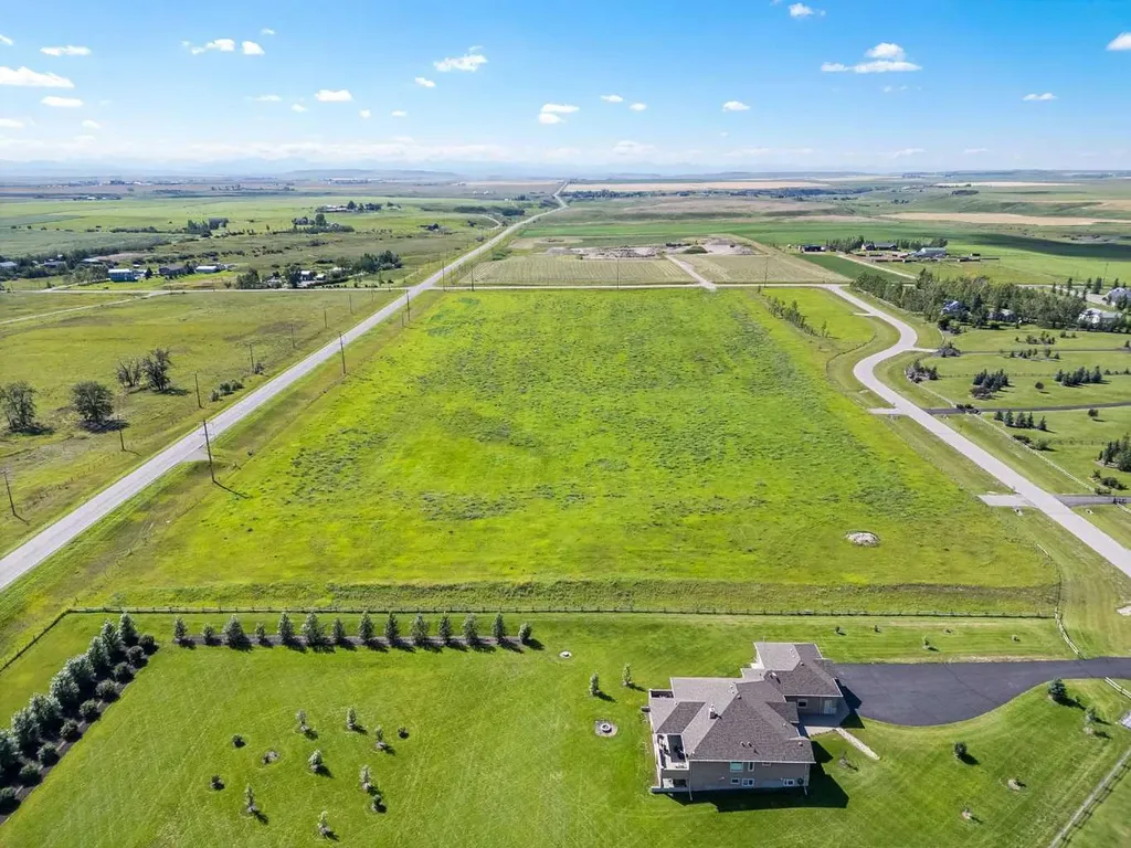 Lot 3 Sharall Circle E Rural Foothills County AB T3J 4H1