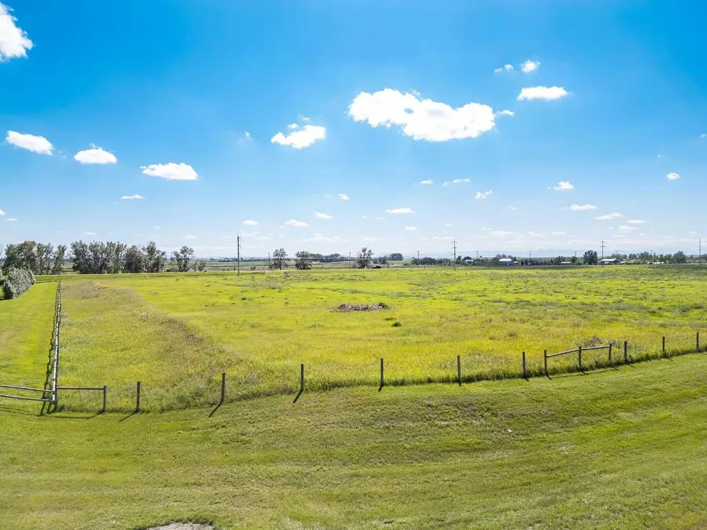 Lot 3 Sharall Circle E Rural Foothills County AB T3J 4H1