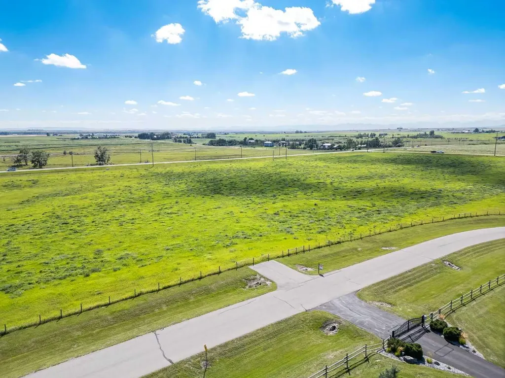 Lot 3 Sharall Circle E Rural Foothills County AB T3J 4H1