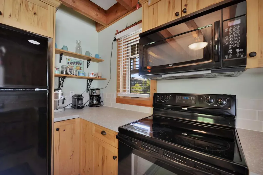 460 Summer Crescent Rural Ponoka County AB T0C 2J0