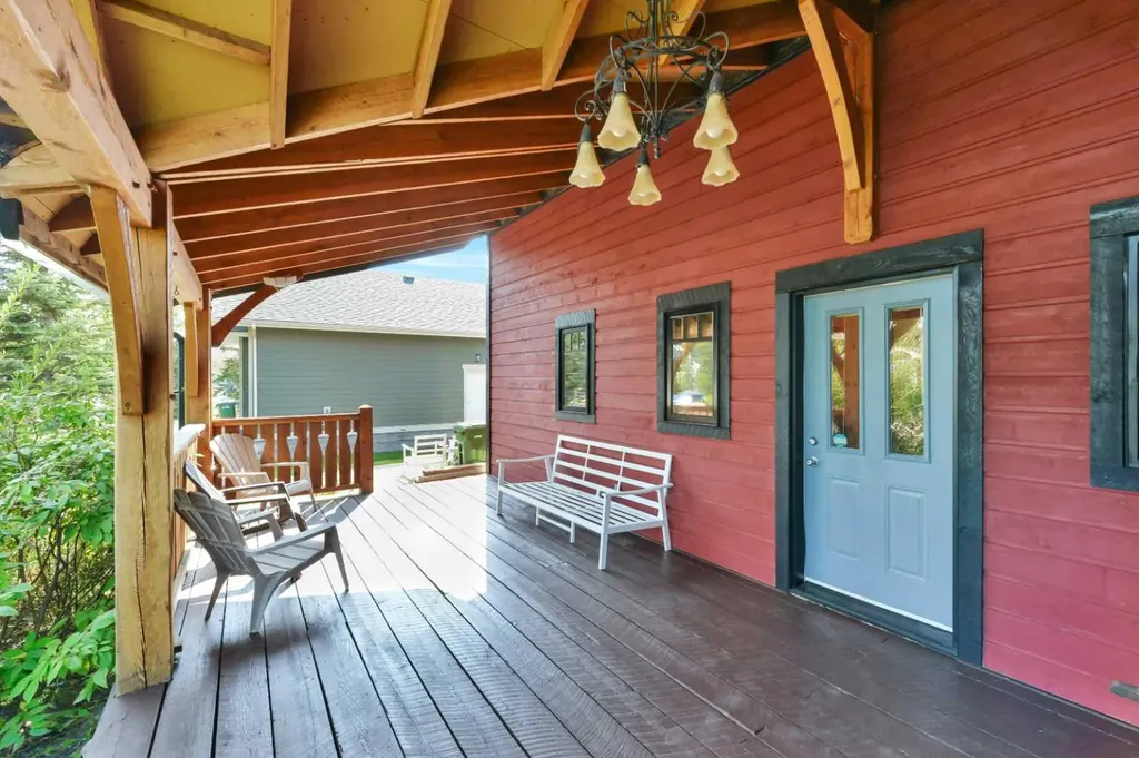 460 Summer Crescent Rural Ponoka County AB T0C 2J0