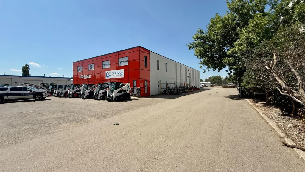 610 30 Street N Lethbridge AB T1H 5G6