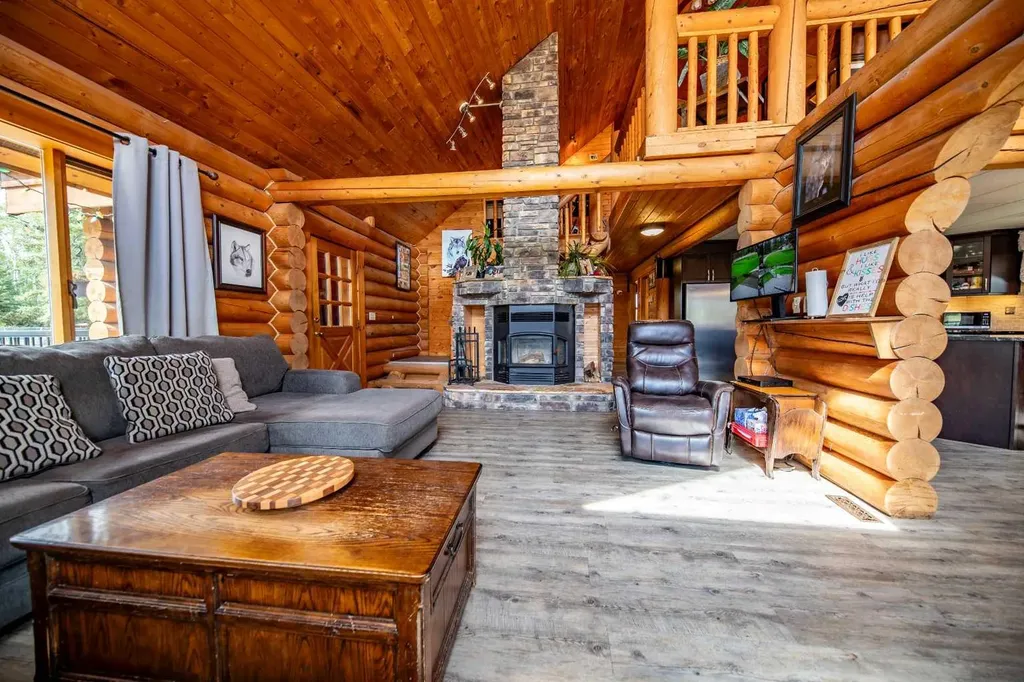 69067 Highway 40 Grovedale AB T0H 1X0