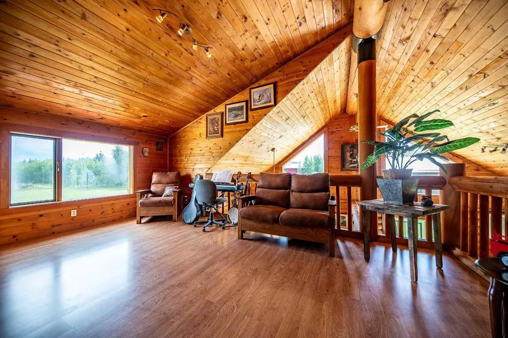 69067 Highway 40 Grovedale AB T0H 1X0