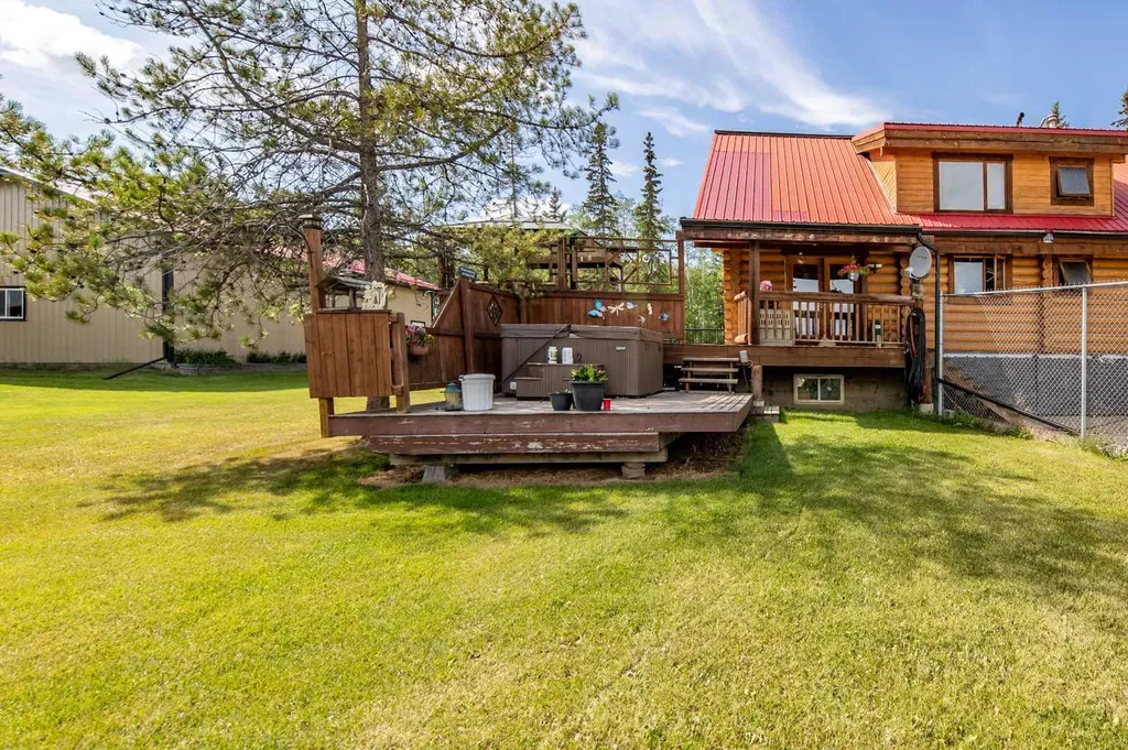 69067 Highway 40 Grovedale AB T0H 1X0
