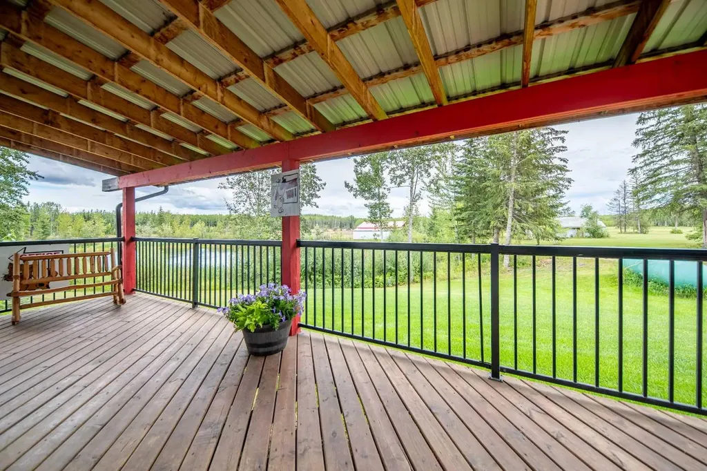 69067 Highway 40 Grovedale AB T0H 1X0