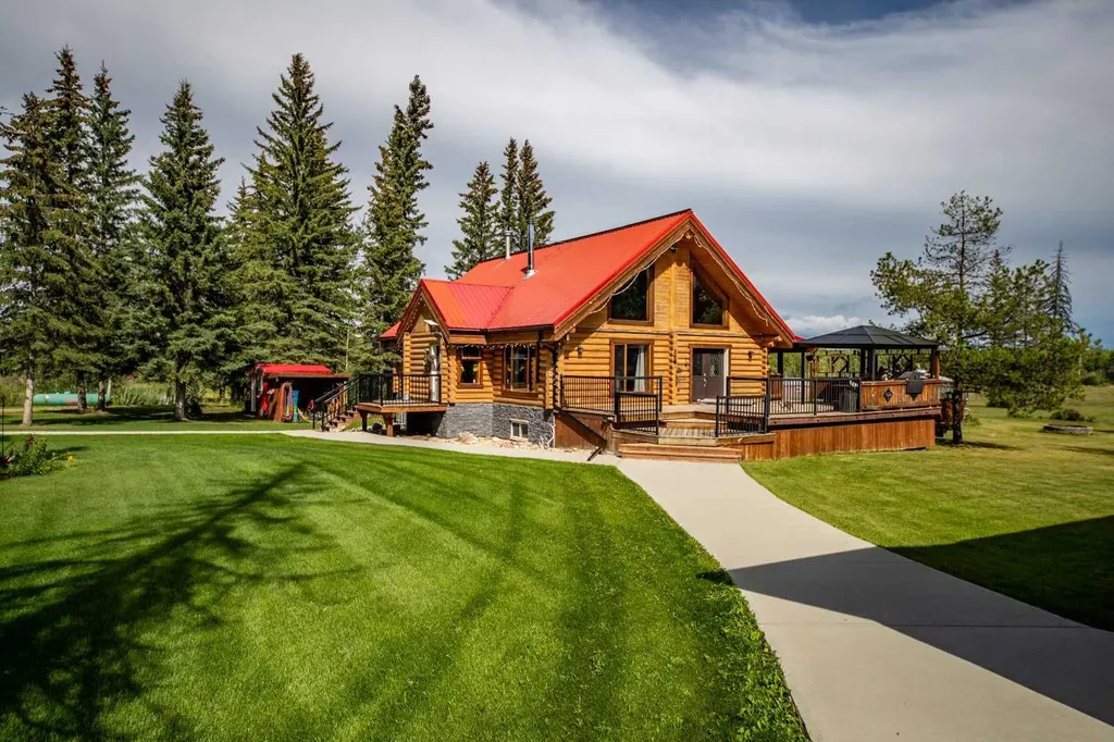 69067 Highway 40 Grovedale AB T0H 1X0