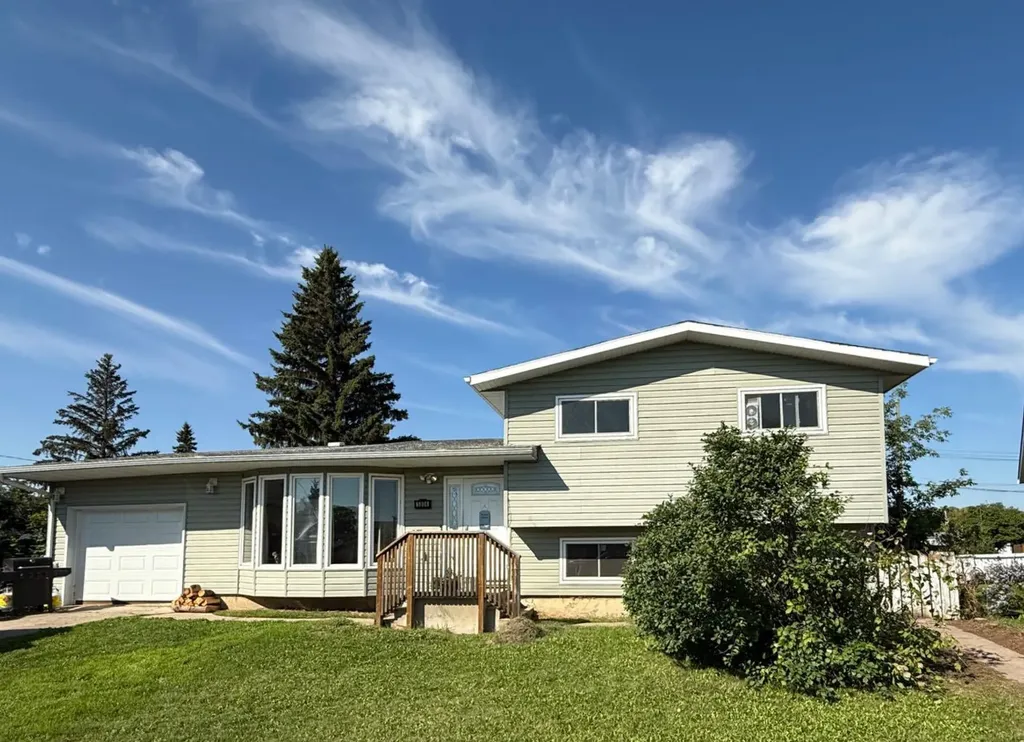 5804 48a Street High Prairie AB T0G 1E0