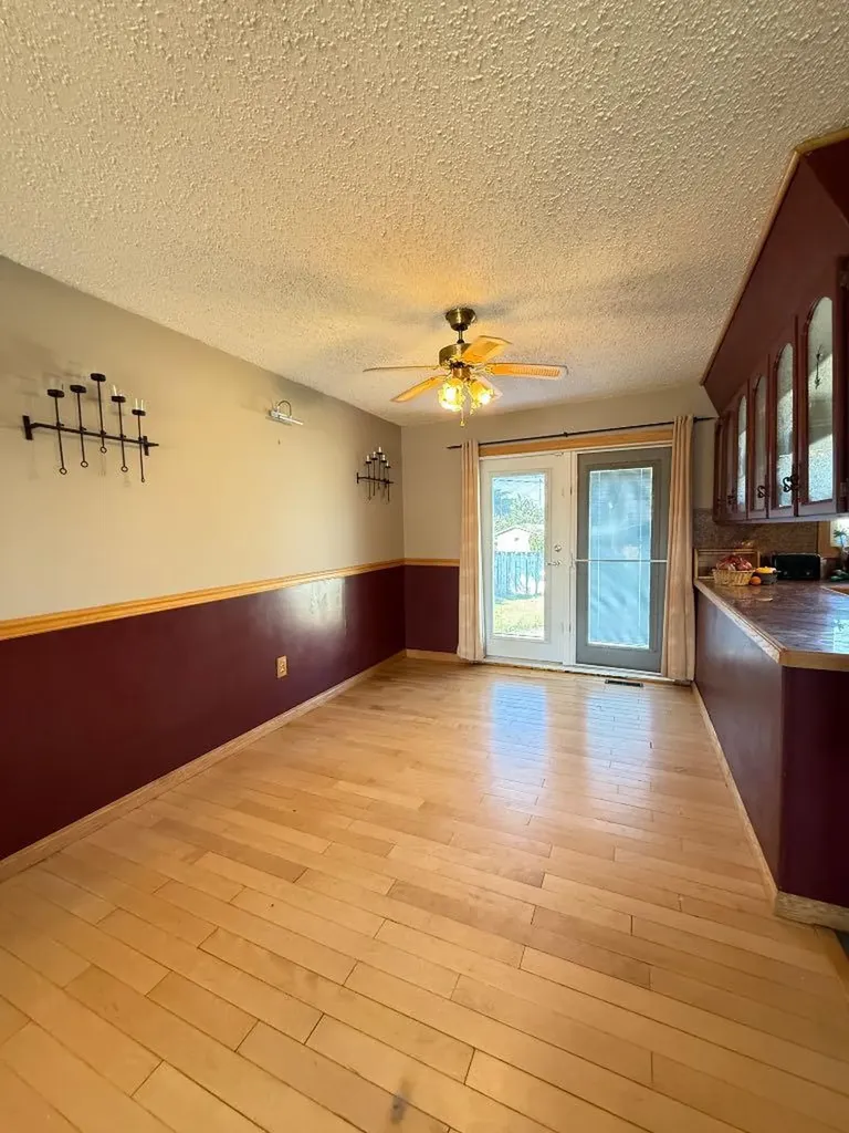 5804 48a Street High Prairie AB T0G 1E0
