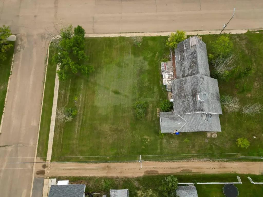 5301 Victoria Avenue Coronation AB T0C1C0