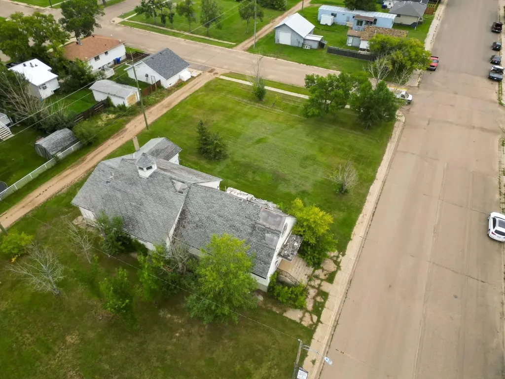 5301 Victoria Avenue Coronation AB T0C1C0