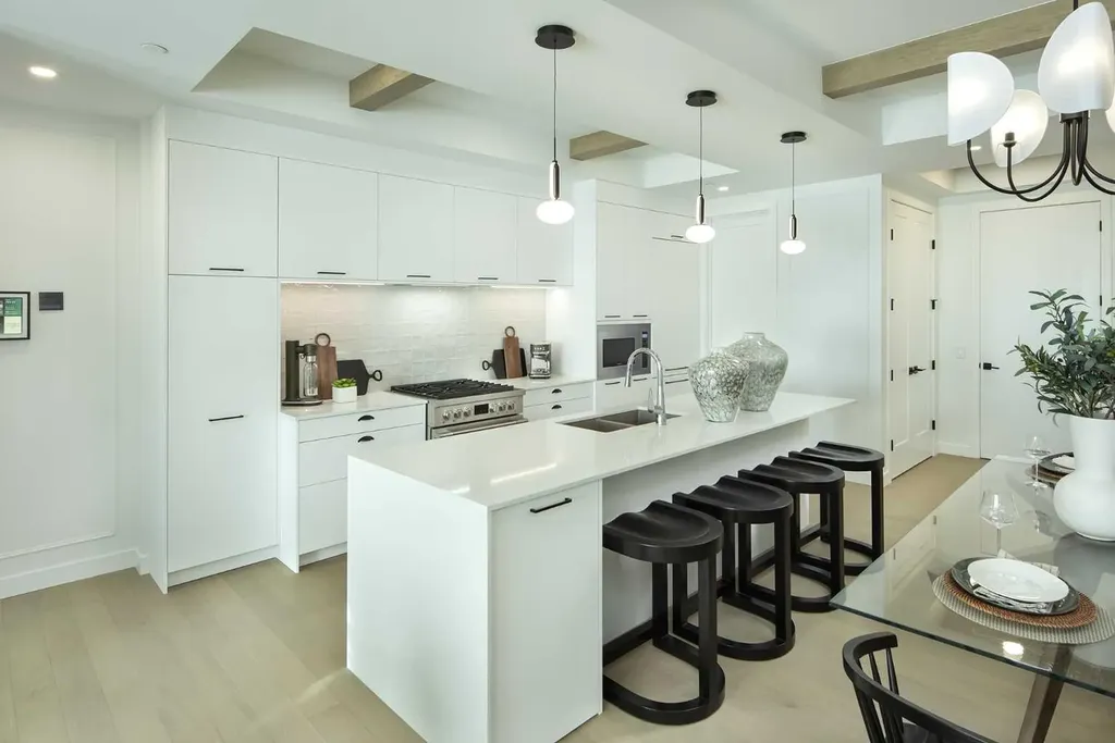 4185 Norford Avenue NW Calgary AB T3B 6V2