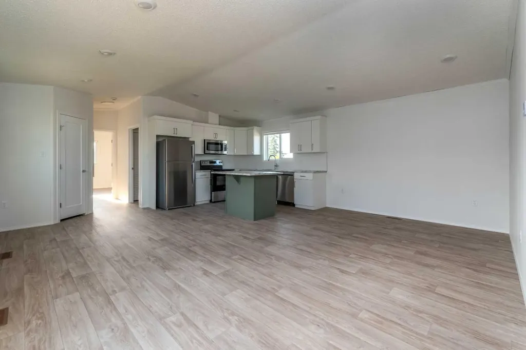 5308 57 Street Lloydminster AB T9V 2A3