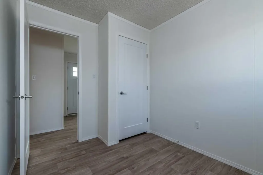 5308 57 Street Lloydminster AB T9V 2A3