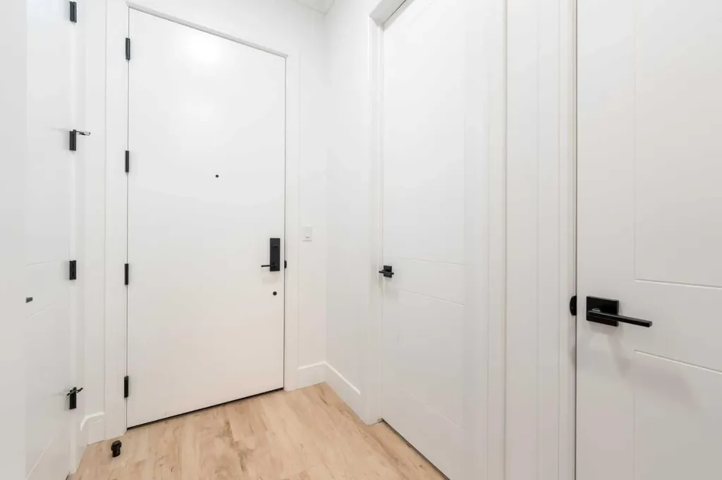 4270 Norford Avenue NW Calgary AB T3B 6P8