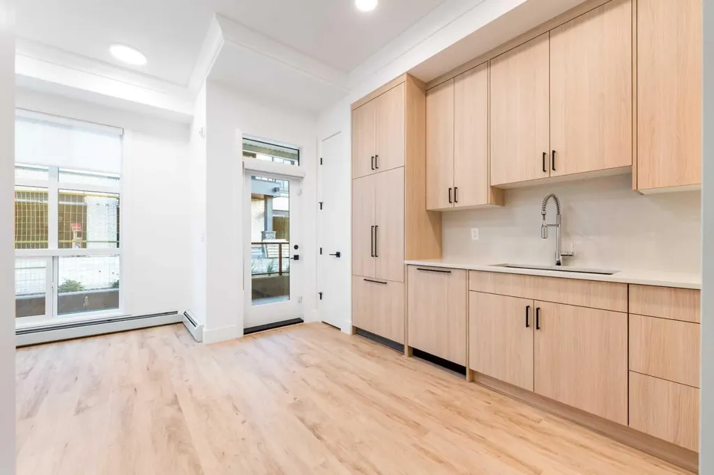 4270 Norford Avenue NW Calgary AB T3B 6P8