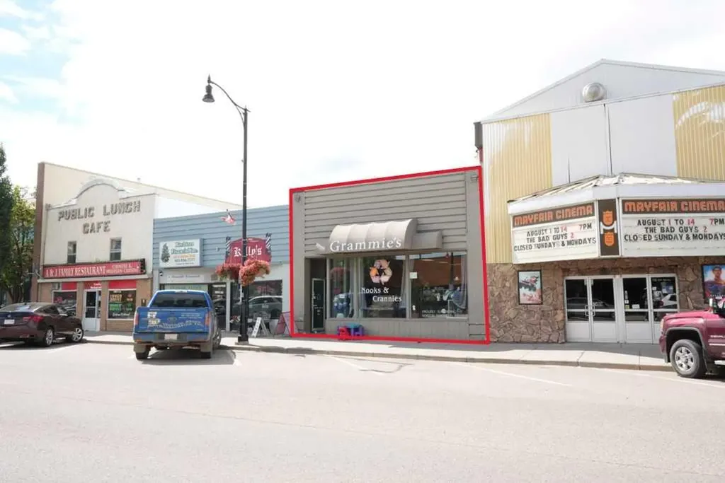 4912 50 Avenue Olds AB T4H 1A5