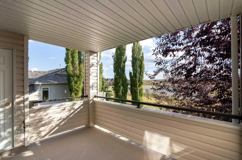 7451 Springbank Boulevard SW Calgary AB T3H4K5