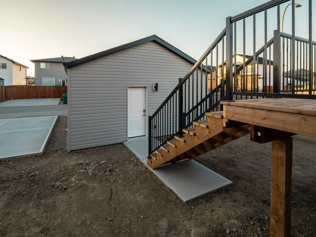 3026 47 Street S Lethbridge AB T1K8L5