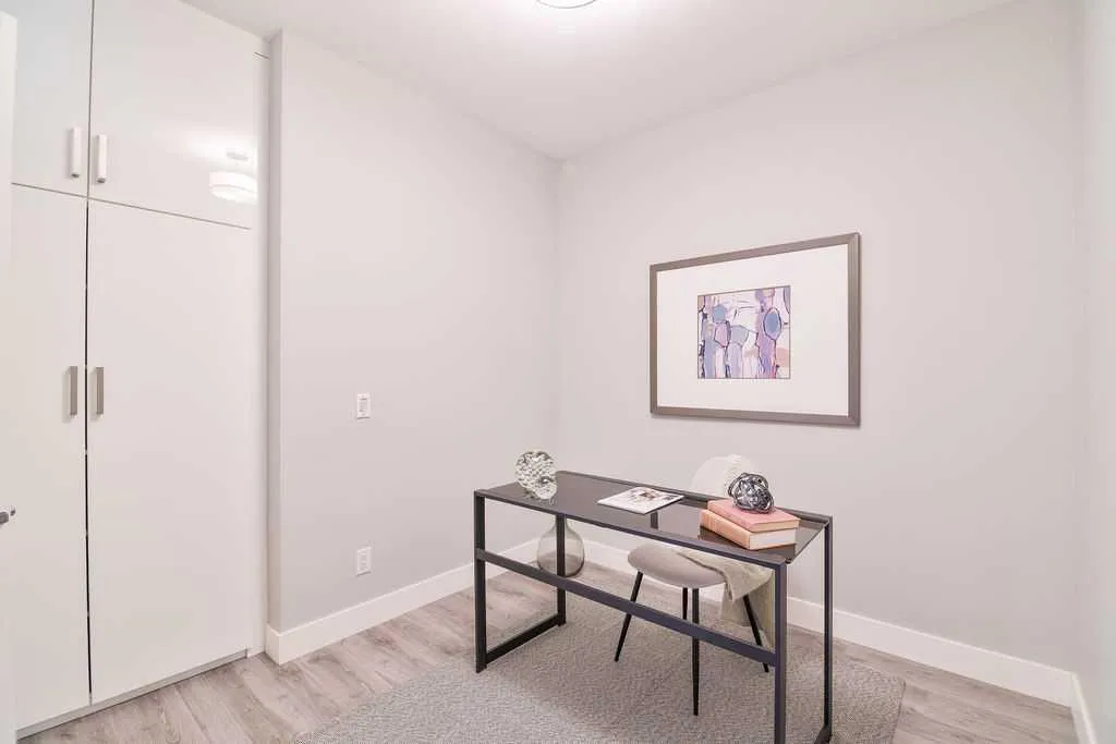 515 4 Avenue NE Calgary AB T2E 0J9