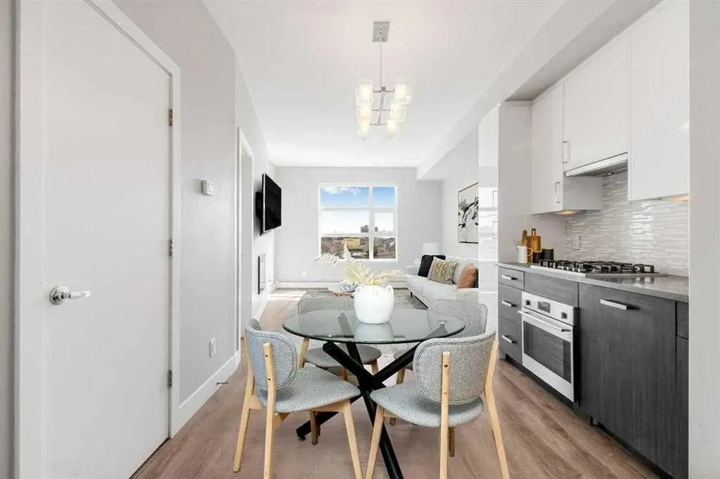 515 4 Avenue NE Calgary AB T2E 0J9