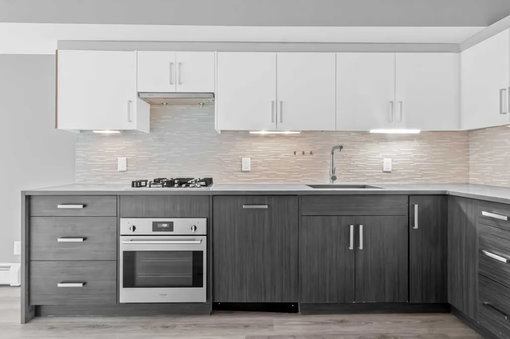515 4 Avenue NE Calgary AB T2E 0J9