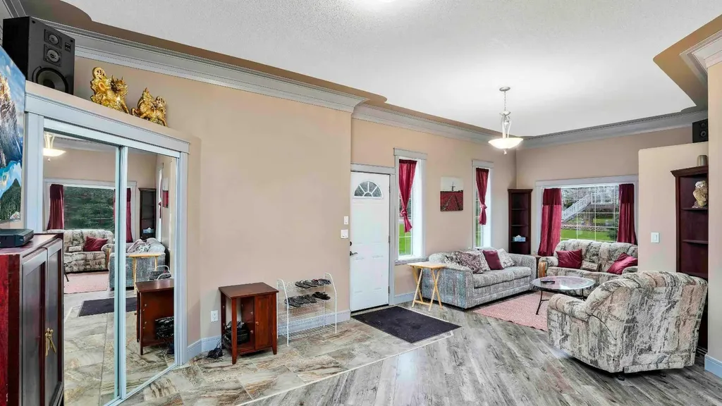 38551 Range Road 21 Rural Red Deer County AB T4E 2M7