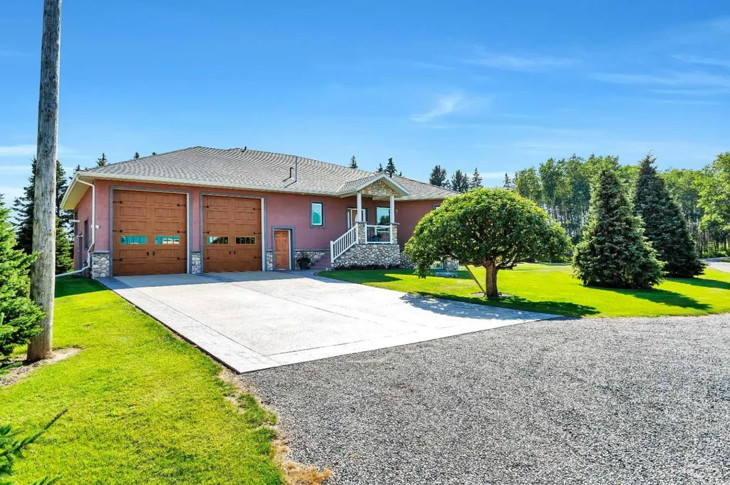 38551 Range Road 21 Rural Red Deer County AB T4E 2M7