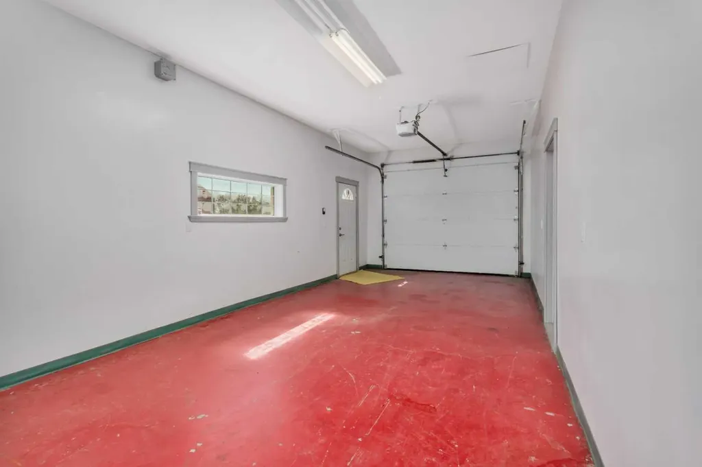 38551 Range Road 21 Rural Red Deer County AB T4E 2M7