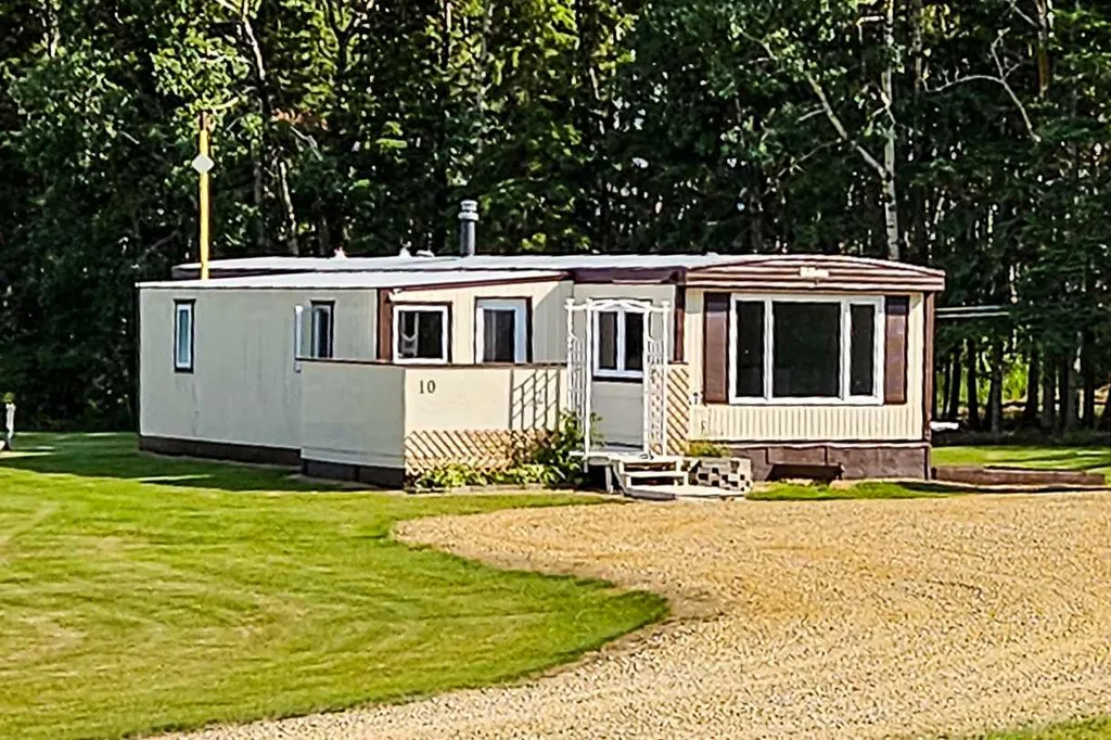 38551 Range Road 21 Rural Red Deer County AB T4E 2M7