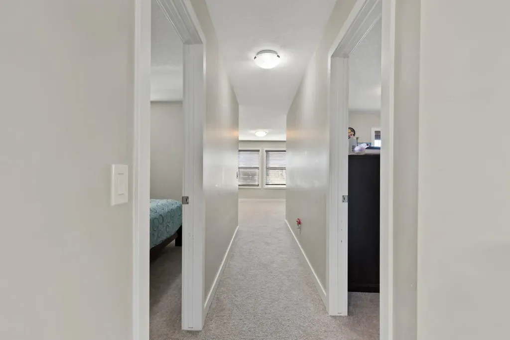 32 Cornerbrook Common NE Calgary AB T3N1M2