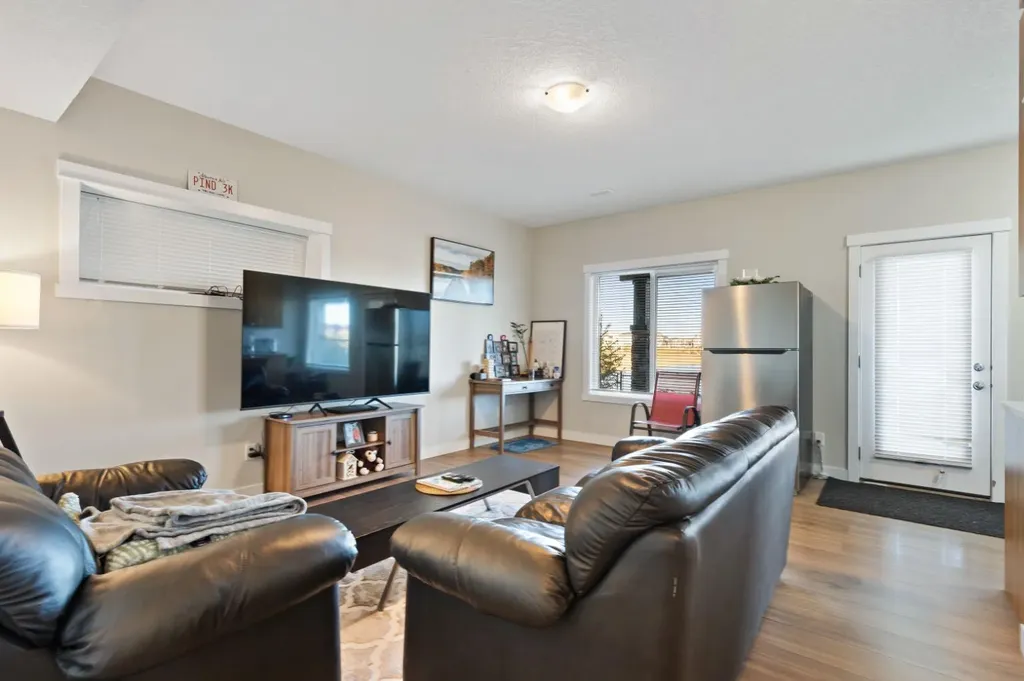 32 Cornerbrook Common NE Calgary AB T3N1M2