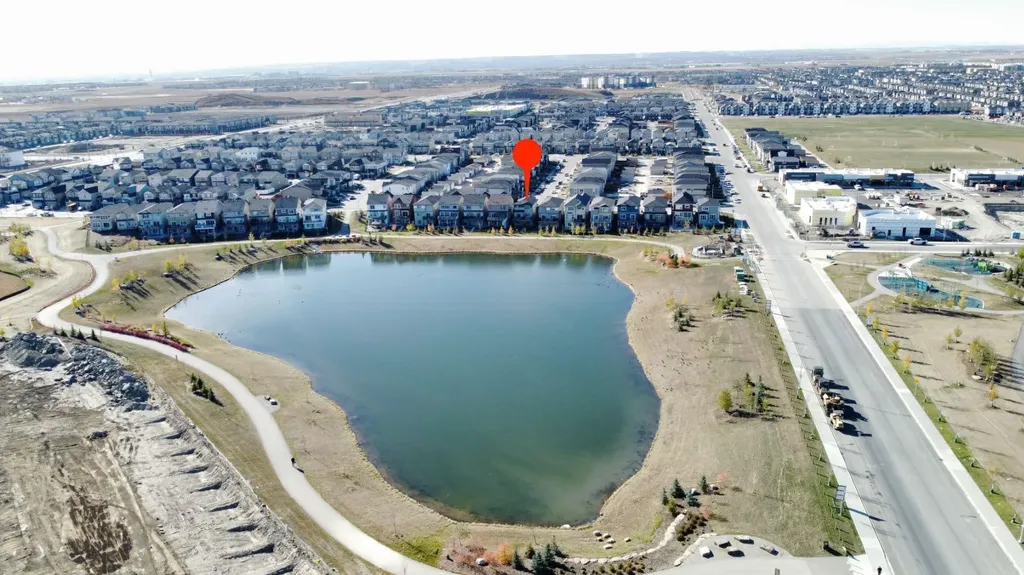 32 Cornerbrook Common NE Calgary AB T3N1M2