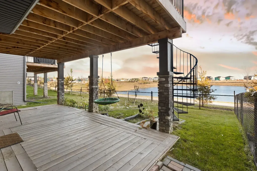 32 Cornerbrook Common NE Calgary AB T3N1M2