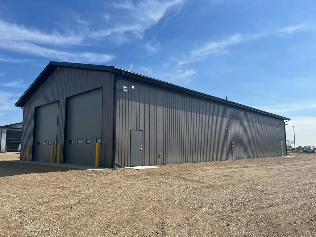 2201 23 Avenue Wainwright AB T9W 0B3
