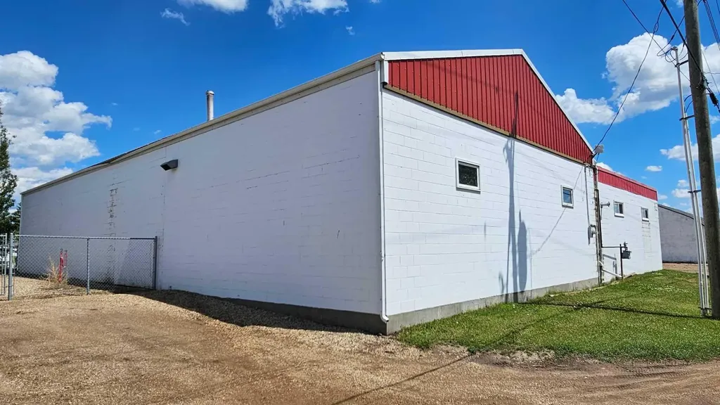 5310 50 Avenue Castor AB T0C0X0