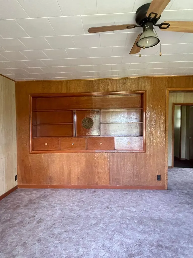 4829 56th Avenue High Prairie AB T0G 1E0