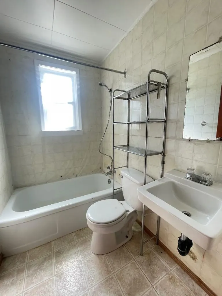 4829 56th Avenue High Prairie AB T0G 1E0