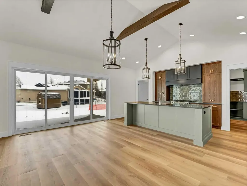 25 Blue Heron Bay Lake Newell Resort AB T1R 0X5