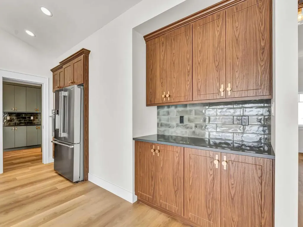 25 Blue Heron Bay Lake Newell Resort AB T1R 0X5