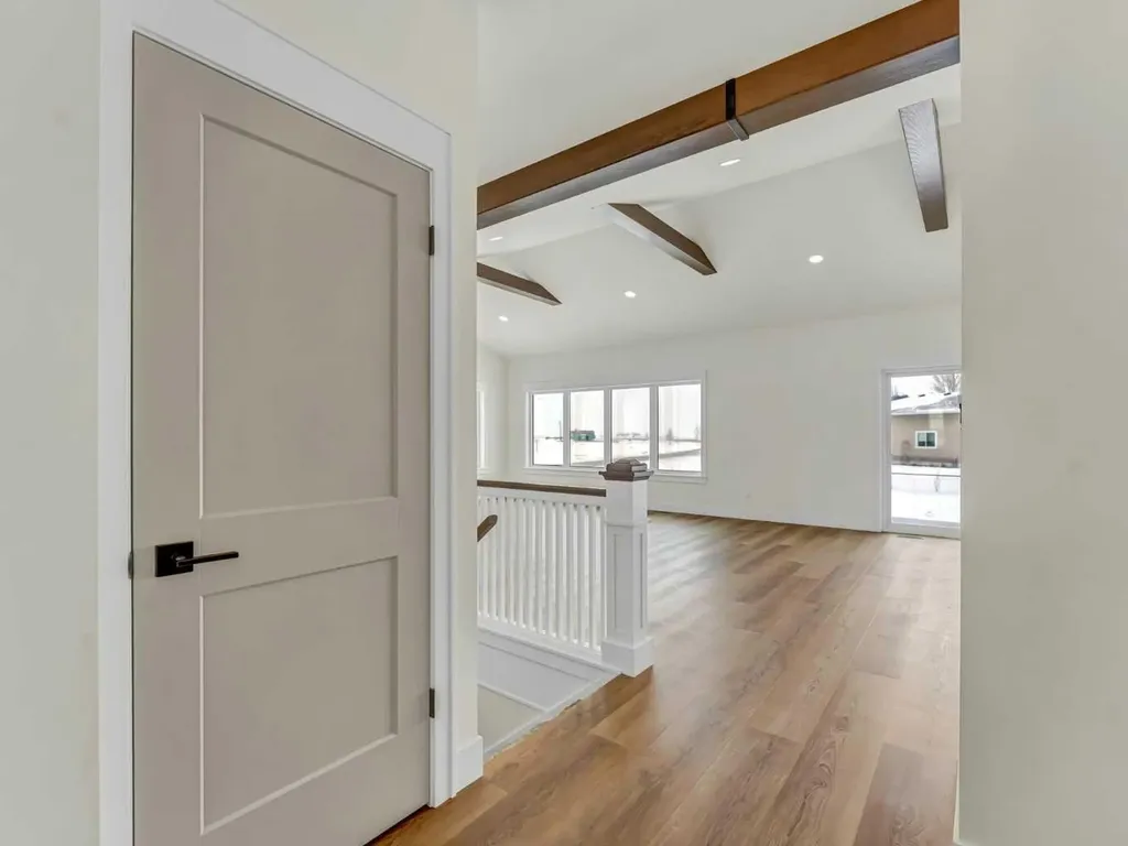 25 Blue Heron Bay Lake Newell Resort AB T1R 0X5