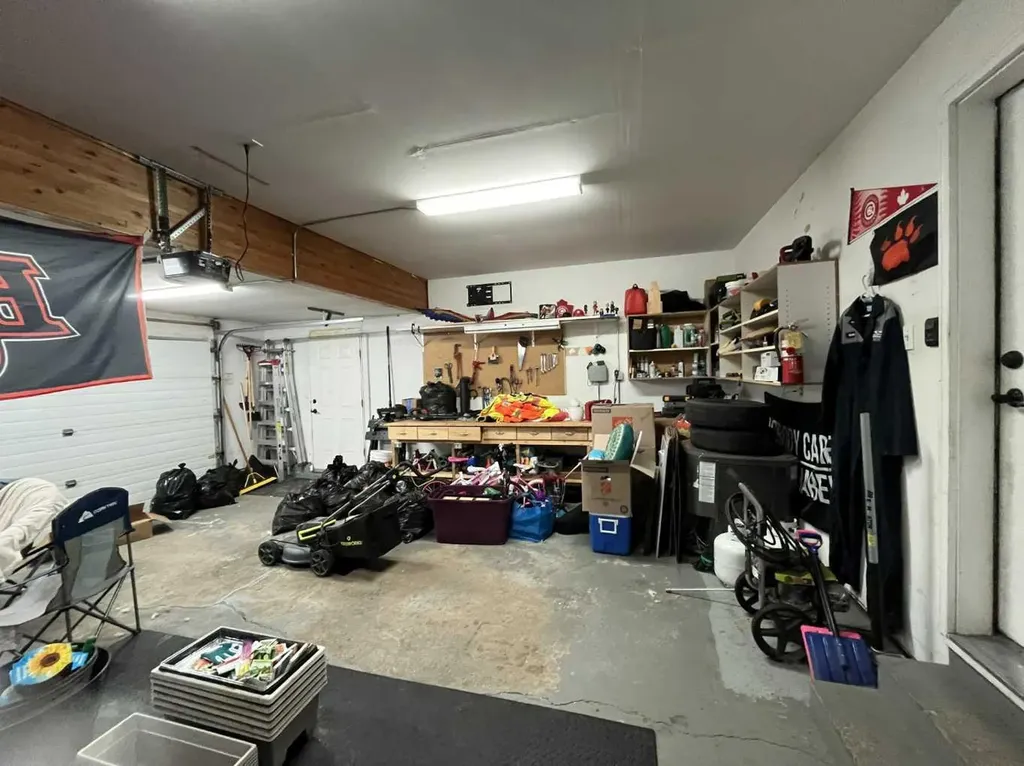 3930 Harmony Place Taber AB T1G 1A2