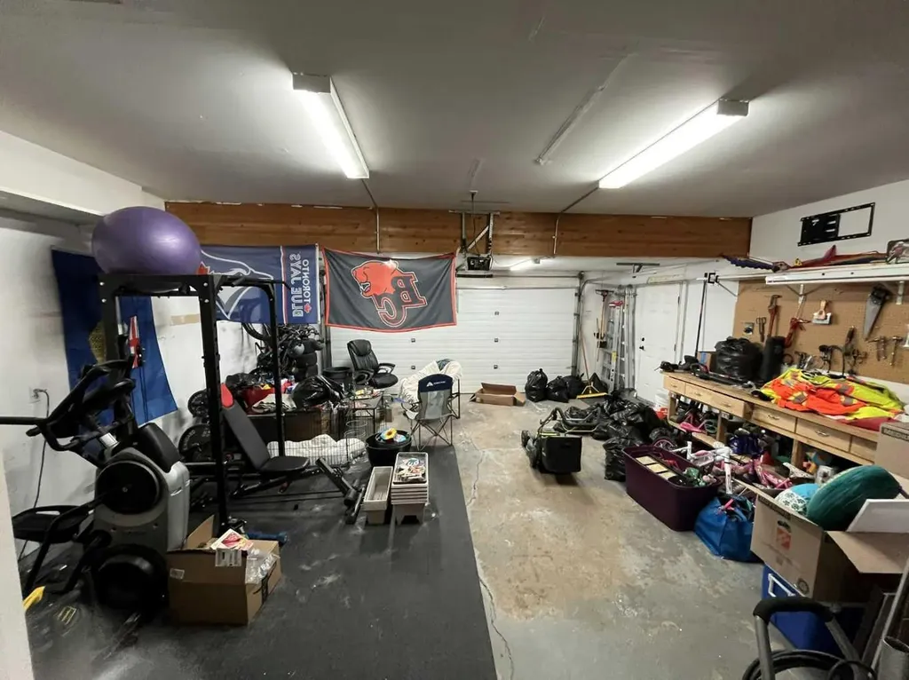 3930 Harmony Place Taber AB T1G 1A2