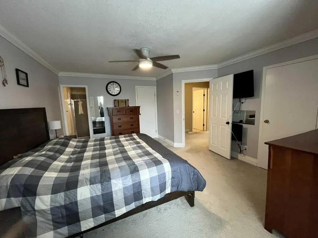 3930 Harmony Place Taber AB T1G 1A2