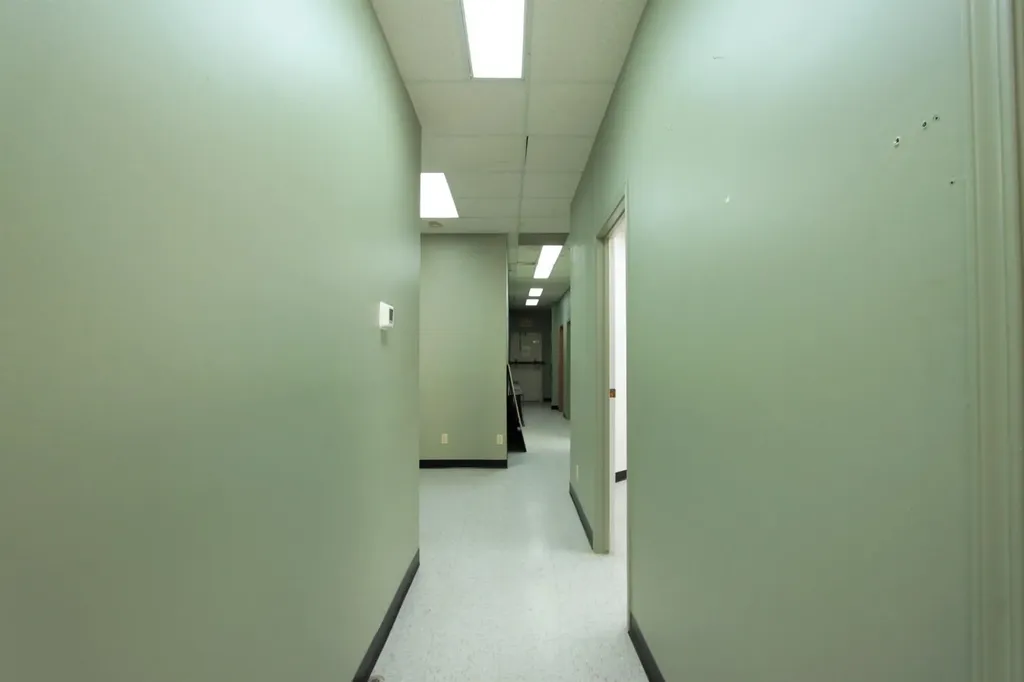 4402 52 Avenue Lloydminster AB T9V 0Y9