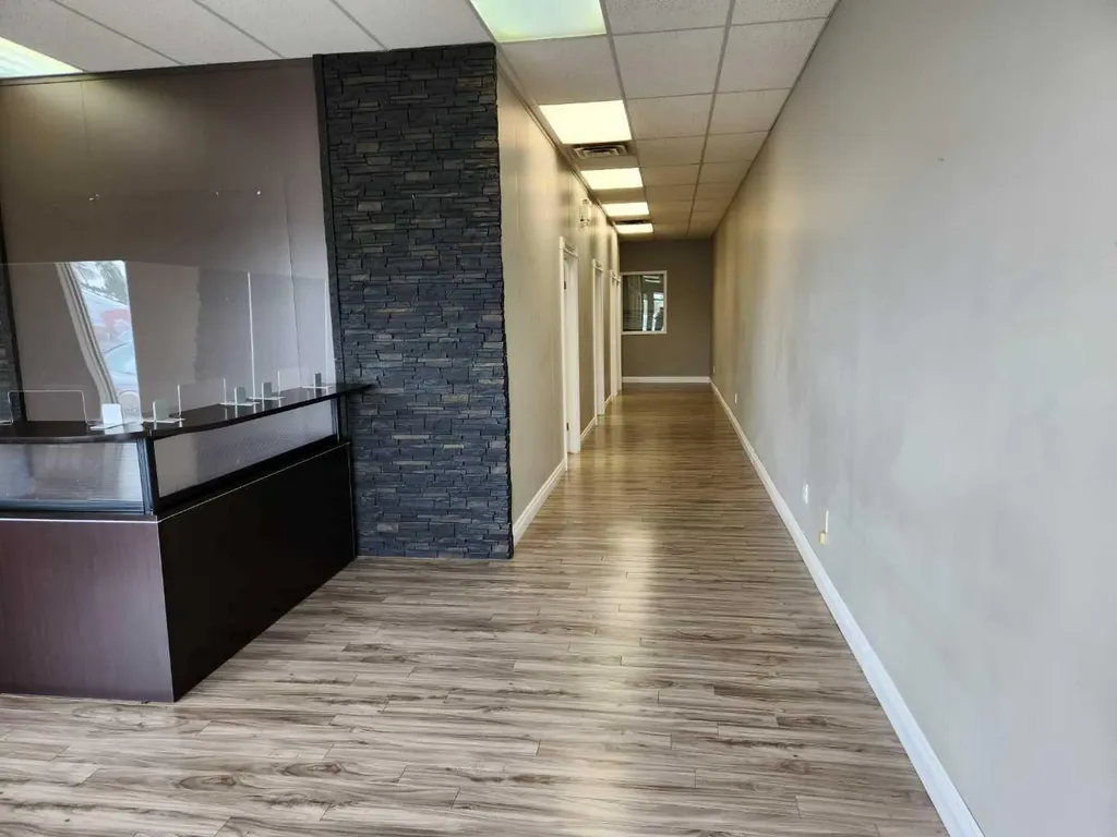 4402 52 Avenue Lloydminster AB T9V 0Y9