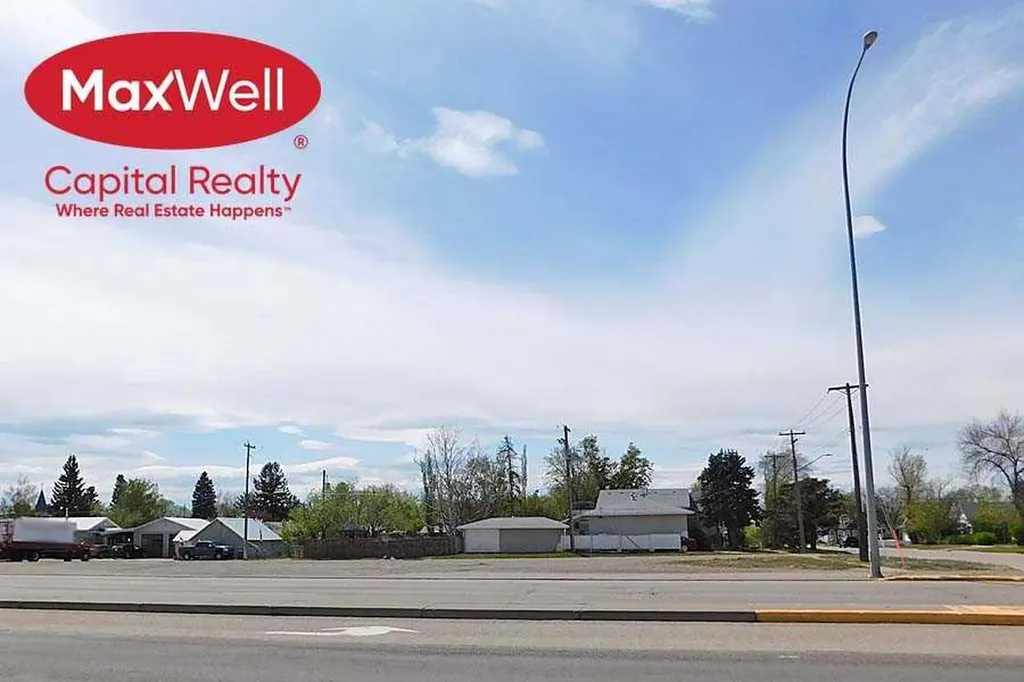 4419 1 Street Street W Claresholm AB T0L 0T0