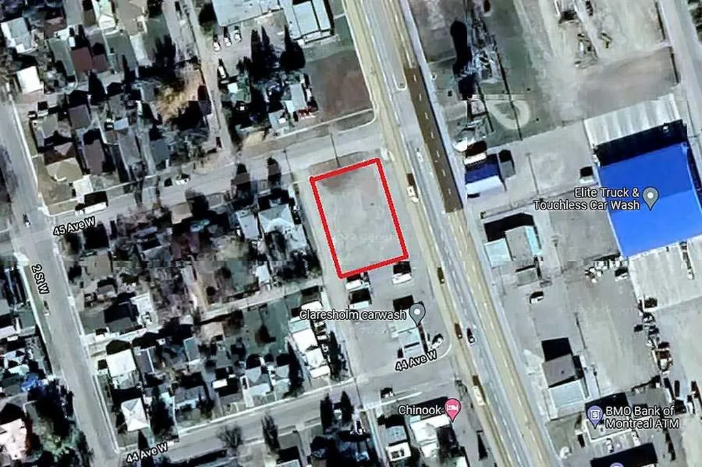 4419 1 Street Street W Claresholm AB T0L 0T0