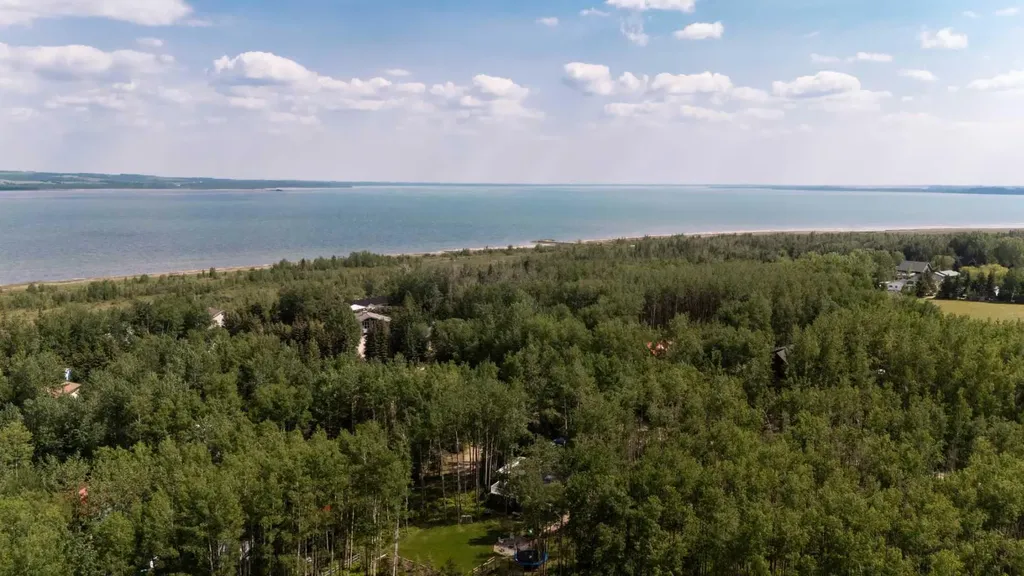 12044 Township Road 422 Rural Ponoka County AB T0C 2J0