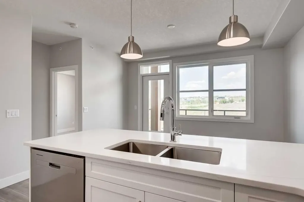 63 Arbour Lake Court NW Calgary AB X0X 0X0